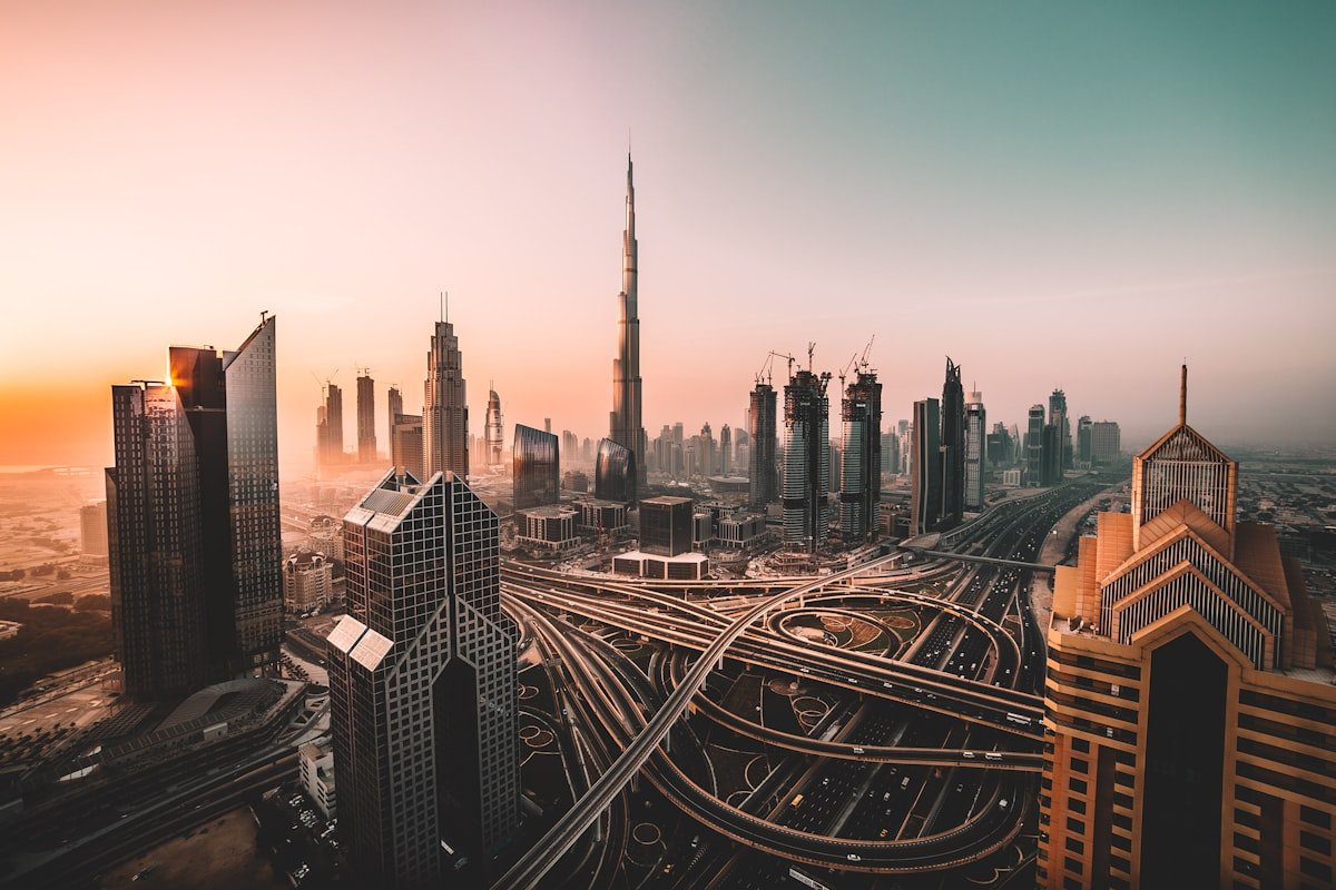 5-Day Luxury Dubai Skyline, Marina & Desert Safari